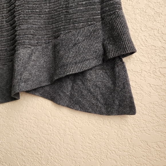 Express grey ribbed sweater dress Size M - Picture 3 of 15